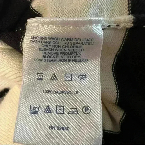 Lands End 100% Supina Cotton Long Sleeved Sweater Black and White Stripes Size L - Picture 5 of 7